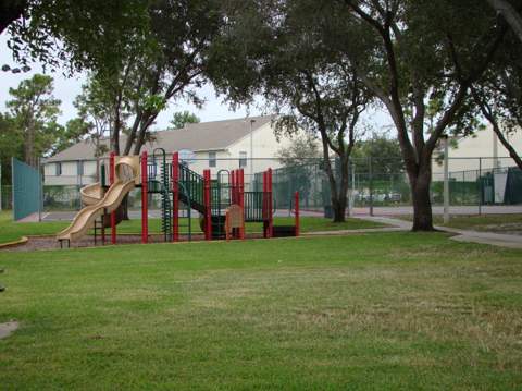 209 Foxtail Drive #D-3, Greenacres FL - photo 24 of 35
