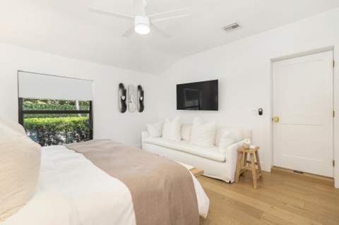 320 Linda Lane, West Palm Beach FL - photo 14 of 39