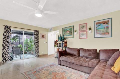 2116 Sherwood Forest Boulevard #28, West Palm Beach FL - photo 9 of 37