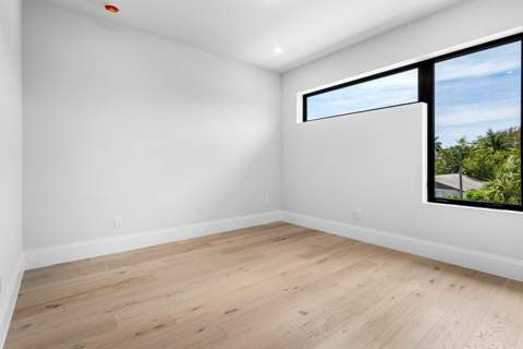 207 SE 5th Street, Delray Beach FL - photo 24 of 48