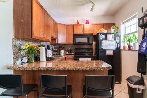 2660 NE 8th Avenue #106, Wilton Manors FL - photo 7 of 22