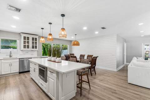106 Periwinkle Drive, Hypoluxo FL - photo 13 of 62