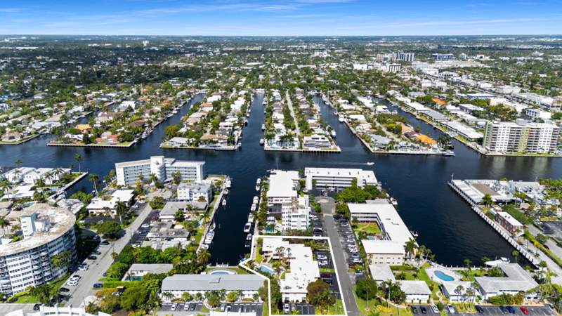 2 bedroom Co-Ownership at 2825 NE 33rd #201, Marlin Bay Apts Co-Op, Fort Lauderdale — photo 2