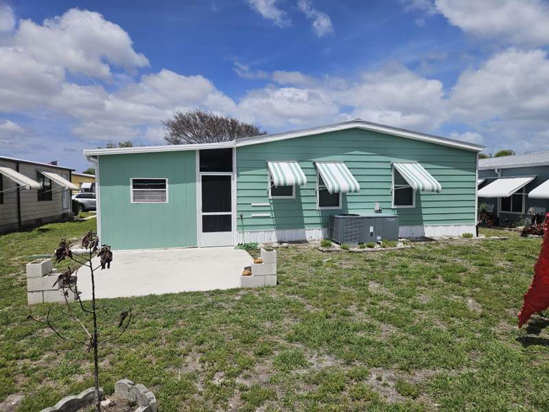 2 bedroom Mobile Home at 511 Ann Marie Lane, La Buona Vita Cooperative, Port St. Lucie — photo 2