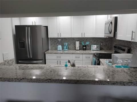 12900 SW 7th Court #410b, Pembroke Pines FL - photo 21 of 32