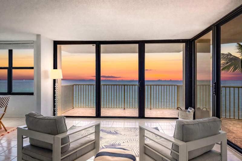 2 bedroom Condominium at 5480 N Ocean Drive #A5b, Dunes Towers Condo, Singer Island — photo 3