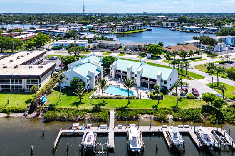 2 bedroom Condominium at 412 Southwind Drive #B2, Riveredge Condo, North Palm Beach — photo 4