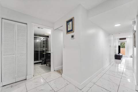6614 Villa Sonrisa Drive #123, Boca Raton FL - photo 12 of 47