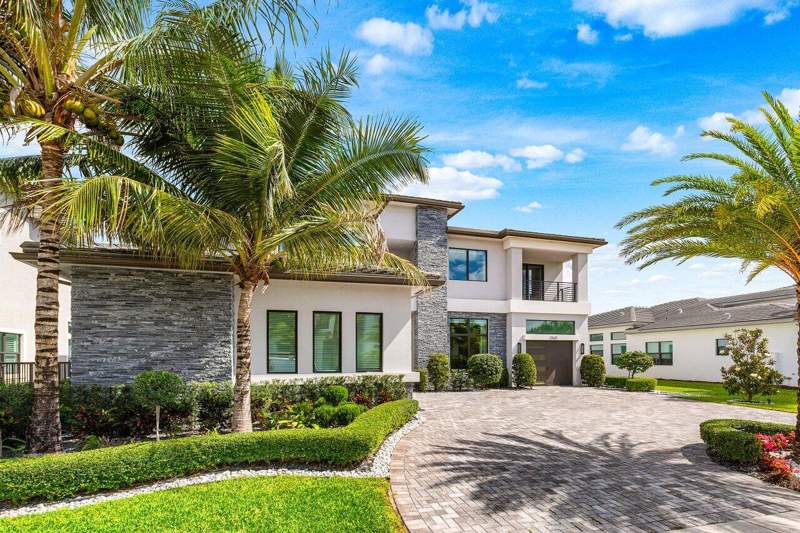 5 bedroom Single Family Residence at 9625 Vescovato Way, Hyder Agr Pud South Plat Five, Boca Raton — photo 4
