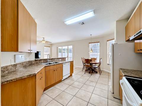 5747 Sunberry Circle, Fort Pierce FL - photo 17 of 73