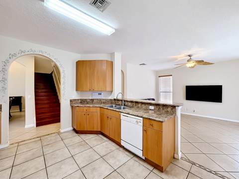 5747 Sunberry Circle, Fort Pierce FL - photo 19 of 73