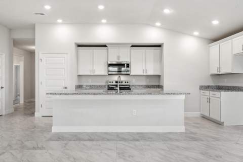 8603 Giovanni Avenue, Fort Pierce FL - photo 6 of 15