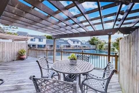 503 Landings Boulevard, Greenacres FL - photo 13 of 18