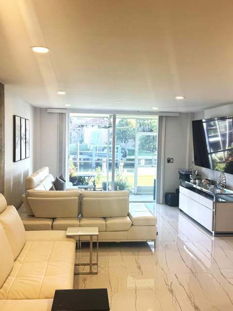 105 Paradise Harbour Boulevard #108, North Palm Beach FL - photo 11 of 36