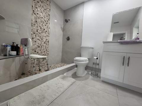 589 Cashiers Drive, West Palm Beach FL - photo 20 of 33