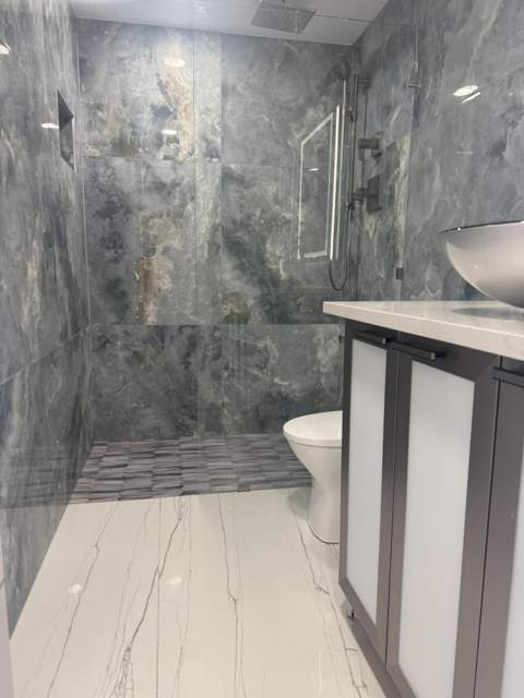 105 Paradise Harbour Boulevard #108, North Palm Beach FL - photo 21 of 36
