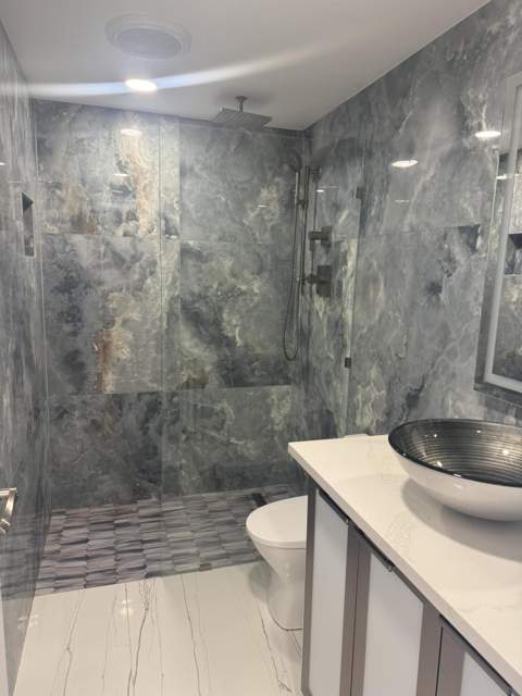 105 Paradise Harbour Boulevard #108, North Palm Beach FL - photo 24 of 36
