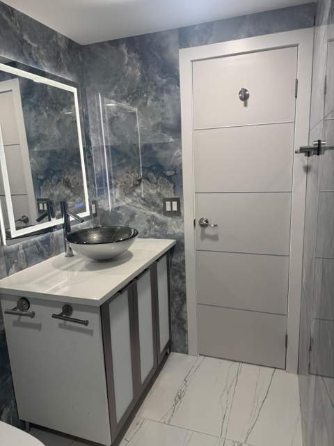 105 Paradise Harbour Boulevard #108, North Palm Beach FL - photo 23 of 36