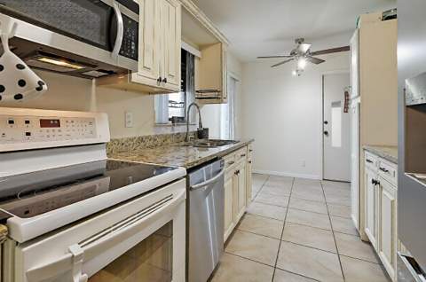 6309 Summer Sky Lane, Greenacres FL - photo 10 of 22