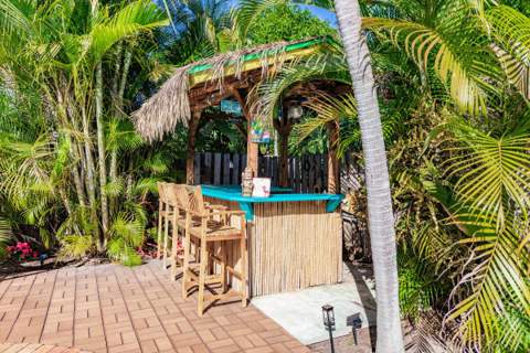 245 N Tradewinds Avenue, Lauderdale-By-The-Sea FL - photo 24 of 51