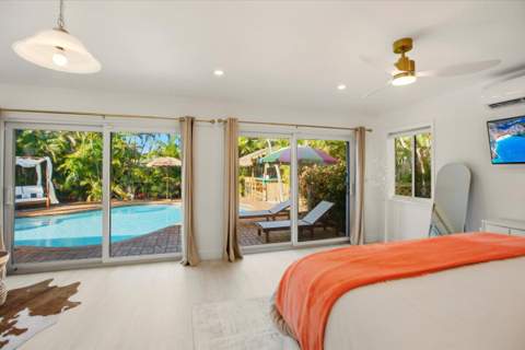 245 N Tradewinds Avenue, Lauderdale-By-The-Sea FL - photo 16 of 51