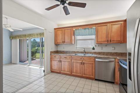3184 SW Sunset Trace Circle, Palm City FL - photo 9 of 41