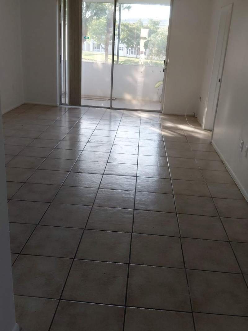2 bedroom Condominium at 8460 Sunrise Lakes Boulevard #202, Sunrise Lakes 52 Condo, Sunrise — photo 4