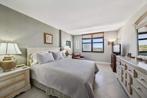 1500 N Ocean Boulevard #803, Pompano Beach FL - photo 9 of 66