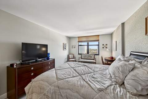 1500 N Ocean Boulevard #803, Pompano Beach FL - photo 15 of 66