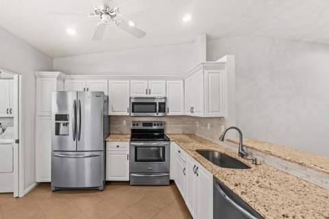 6079 Millington Way, Delray Beach FL - photo 8 of 38