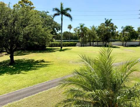 5055 Oakhill Lane #221, Delray Beach FL - photo 7 of 52