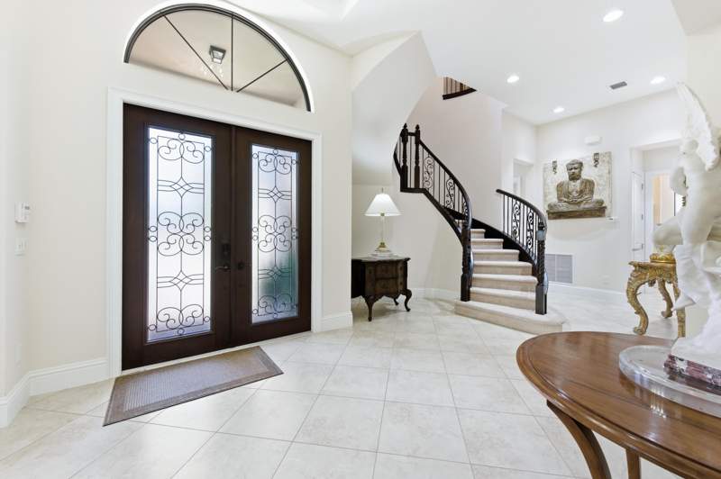 5 bedroom Single Family Residence at 165 Gardenia Isle Drive, Gardenia Isles, Palm Beach Gardens — photo 4