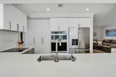 3930 NE 21st Avenue, Fort Lauderdale FL - photo 6 of 43
