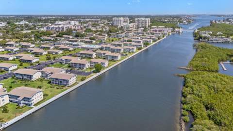 740 W Horizons W #203, Boynton Beach FL - photo 8 of 41