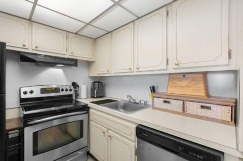 740 W Horizons W #203, Boynton Beach FL - photo 18 of 41