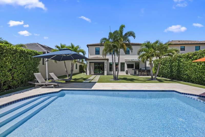 4 bedroom Single Family Residence at 8779 Grand Prix Lane, Palm Meadows Estates, Boynton Beach — photo 5
