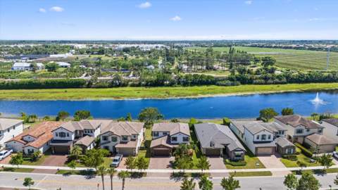8779 Grand Prix Lane, Boynton Beach FL - photo 12 of 82