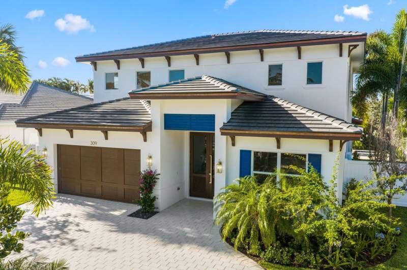 5 bedroom Single Family Residence at 309 Claremont Lane, Palm Beach Shores, West Palm Beach — photo 2