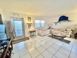 259 Saxony F #259, Delray Beach FL - photo 7 of 42