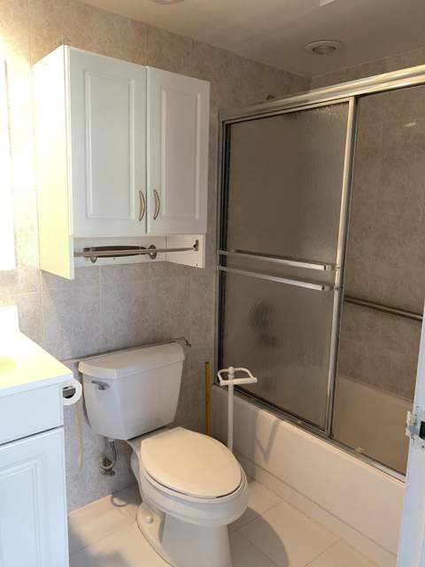259 Saxony F #259, Delray Beach FL - photo 11 of 42