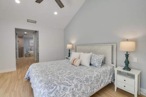 137 Harbourside Circle, Jupiter FL - photo 12 of 40