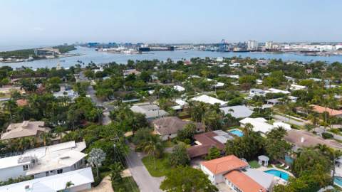 1817 SE 25 Avenue, Fort Lauderdale FL - photo 6 of 10