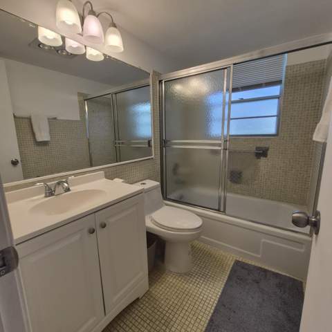101 Northampton F, West Palm Beach FL - photo 14 of 27