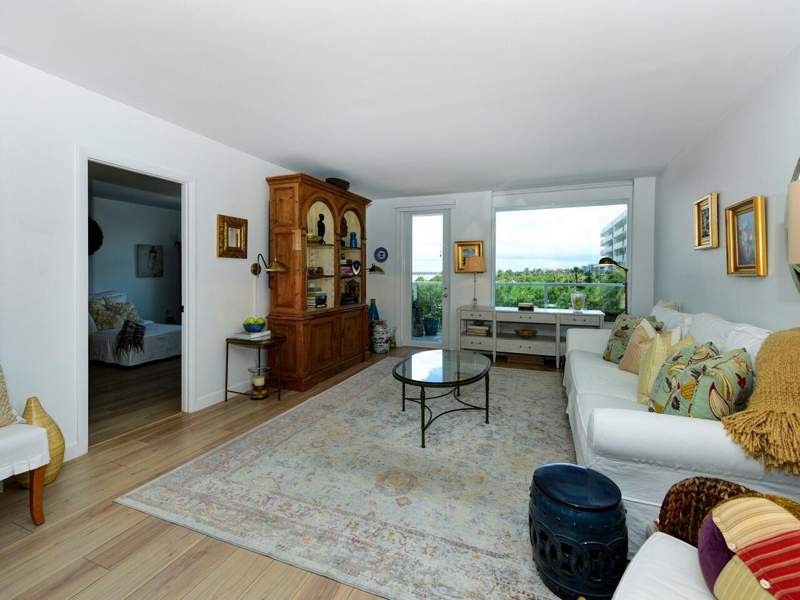 1 bedroom Condominium at 3450 S Ocean Boulevard #324, Patrician Of Palm Beach Condo, Palm Beach — photo 5