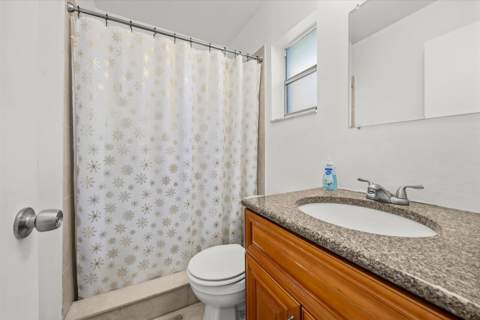 1549 SE Minorca Avenue, Port St. Lucie FL - photo 13 of 36