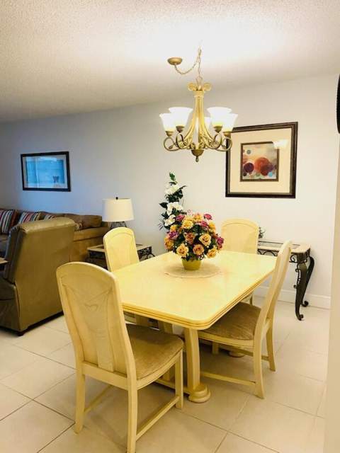 7817 Golf Cir Drive #210, Margate FL - photo 10 of 19
