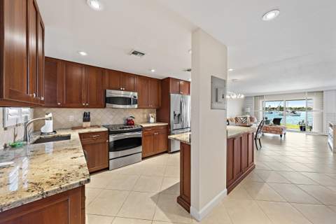 1051 Sugar Sands Boulevard #156, Singer Island FL - photo 9 of 25