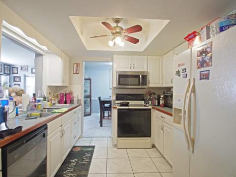 5813 NW 82nd Avenue, Tamarac FL - photo 13 of 27