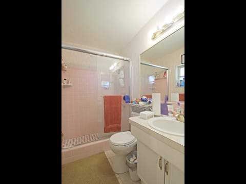 5813 NW 82nd Avenue, Tamarac FL - photo 23 of 27