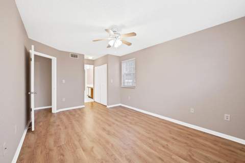 2861 N Oakland Forest Drive #202, Oakland Park FL - photo 9 of 27